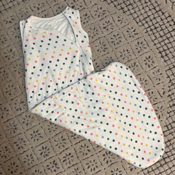 Kyte BABY Other - Kyte BABY White Sleep Sack with Colorful Polka Dots (19-30lbs)